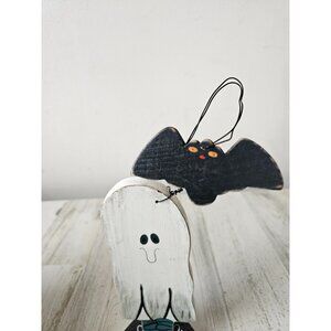 Wooden ghost bat country folk Halloween decor cute